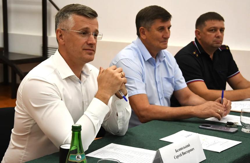 Сергей Белопольский провёл выездной приём жителей Имеретинского сельского округа