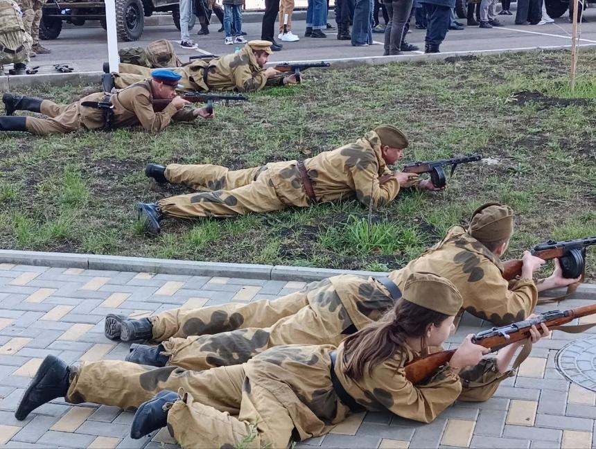 В минувшие выходные в Новороссийске состоялось яркое военно-патриотическое событие, в котором приняли участие представители казачества и гости из Горячего Ключа.