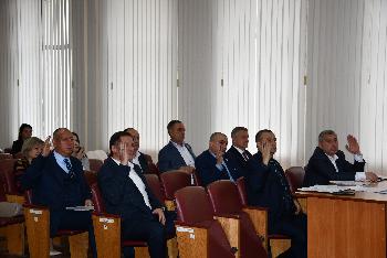Состоялась очередная сессия Совета муниципалитета. В ходе заседания депутаты рассмотрели вопросы бюджетной и налоговой политики, инвестиционного развития, приняли ряд организационных решений
