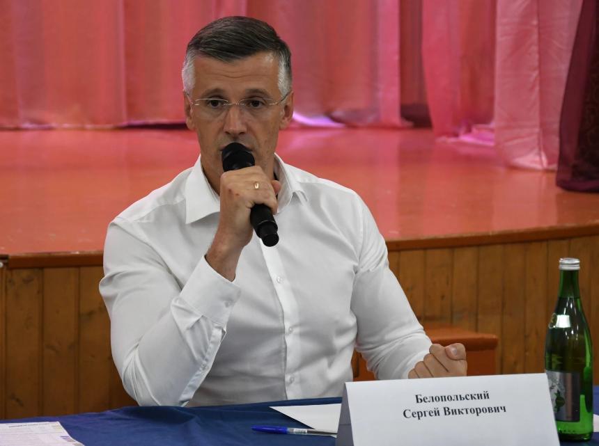 Сергей Белопольский провёл выездной приём жителей Безымянного сельского округа
