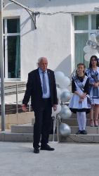 Председатель Совета г. Горячий Ключ Дмитрий Григорьевич Бугай принял участие в торжественной линейке, посвященной последнему звонку в школе № 11 поселка Мирный