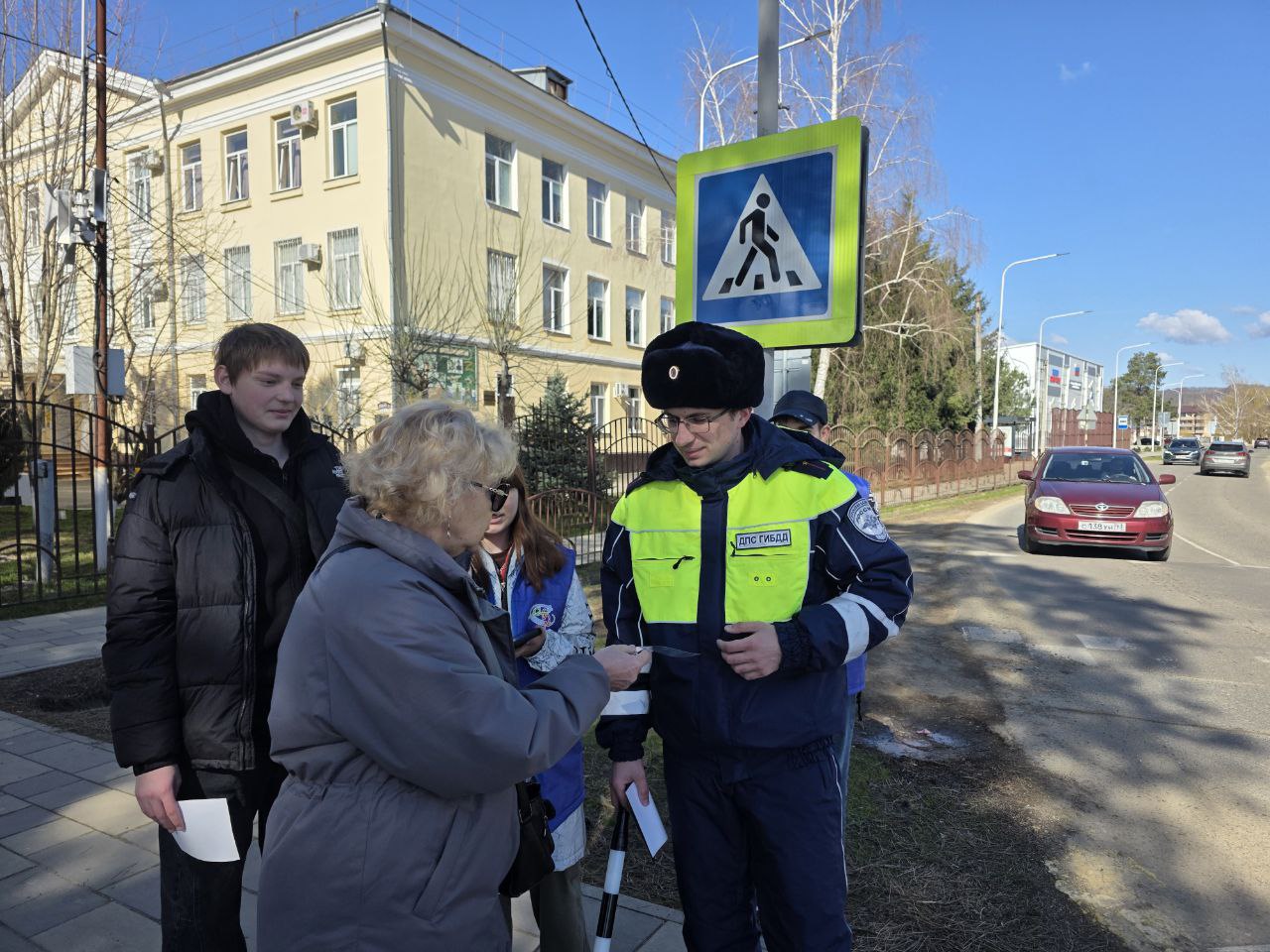 Госавтоинспекция напоминает о безопасности у пешеходных переходов.