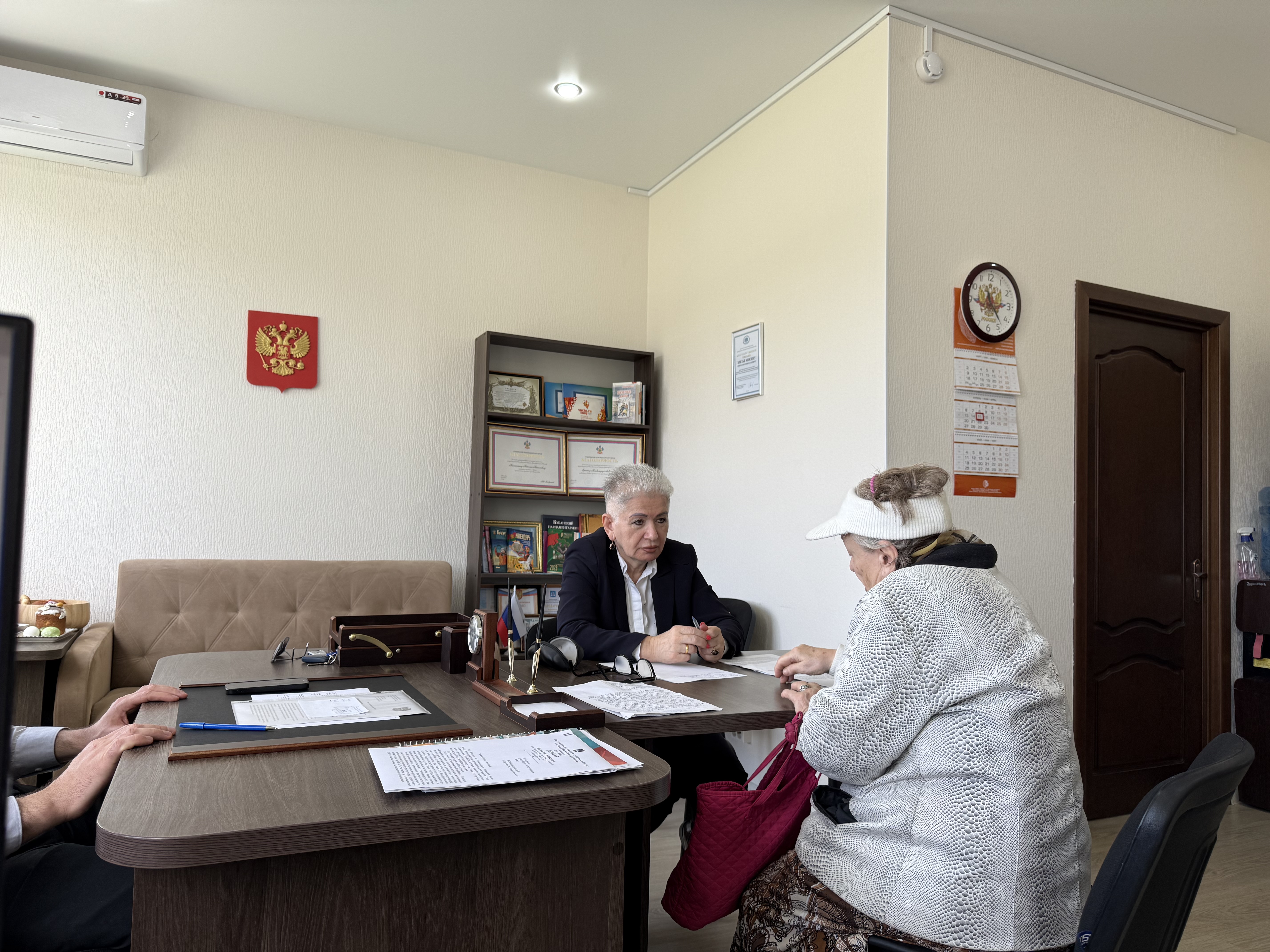 18 апреля 2026 г. состоялся очередной прием граждан по графику депутатом Совета г. Горячий Ключ по 4 избирательному округу Гришичкиной Елизаветой Гугулиевной. 