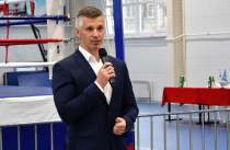 Сергей Белопольский открыл первенство города по боксу, посвященное памяти Евгения Перепелицы