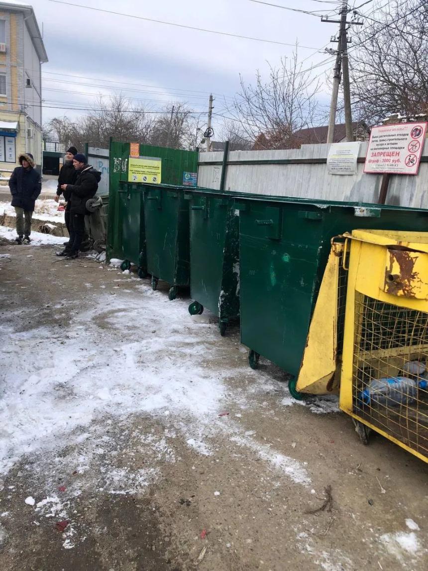 Параллельно с расчисткой дорог ЦРЭС благоустраивает город