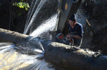 Глава Горячего Ключа Сергей Белопольский проконтролировал ход врезки новой нитки водовода