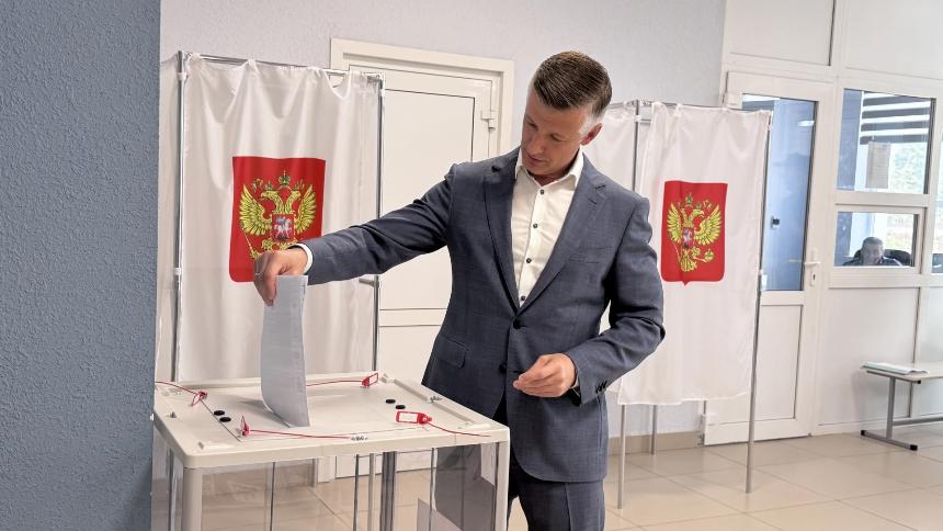 Глава Горячего Ключа Сергей Белопольский принял участие в голосовании