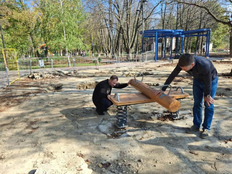 Качество работ по благоустройству парка в Горячем Ключе –