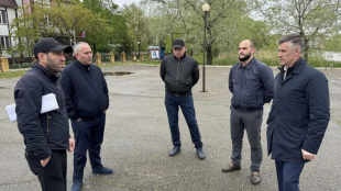 Глава Горячего Ключа Сергей Белопольский провел рабочий выезд на территорию будущего благоустройства парка имени 30-летия Победы