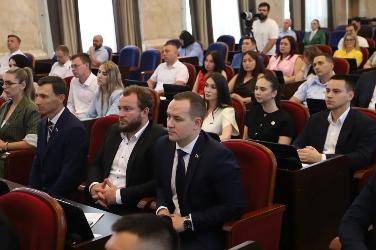 Председатель Группы молодых депутатов Стратий А.С. приняла участие в XXI общем собрании Совета молодых депутатов Краснодарского края.