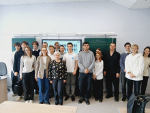 Проведена профилактическая беседа "Скажи нет, токсикомании"! В школе №4 для учеников 11 класса главный специалист отдела молодежной политики Лидия Шубочкина и врач-нарколог Ирина Самойлова провели профилактическую беседу на тему "Скажи нет, токсикомании"