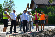 Сергей Белопольский проверил ход работ на объектах газо- и водоснабжения