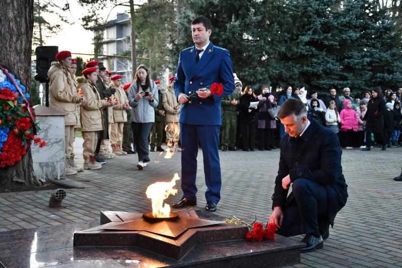 Сегодня Горячий Ключ вместе со всей страной отмечает годовщину полного снятия блокады Ленинграда