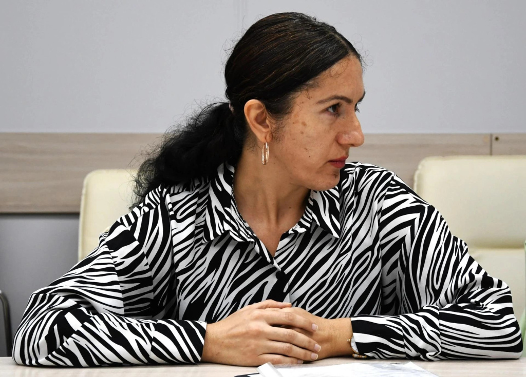 061b85af-13aa-4fbd-aeb8-64d7d52cb35a.jpg