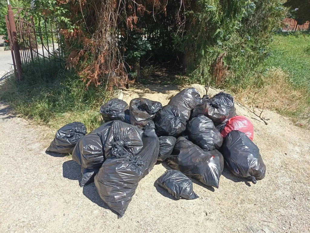 i (6).jpg