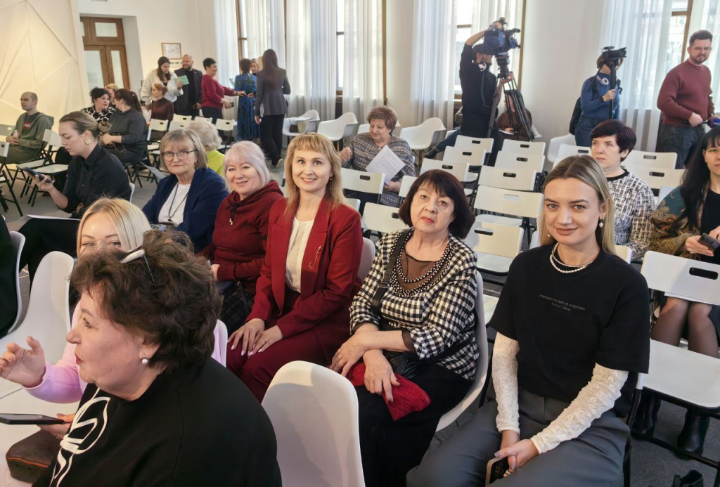 photo_5213109142590004266_y.jpg photo_5213109142590004266_y.jpg