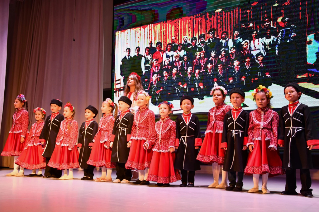 6cb0800c-c7ee-4402-929d-5d6632c0f636.jpg