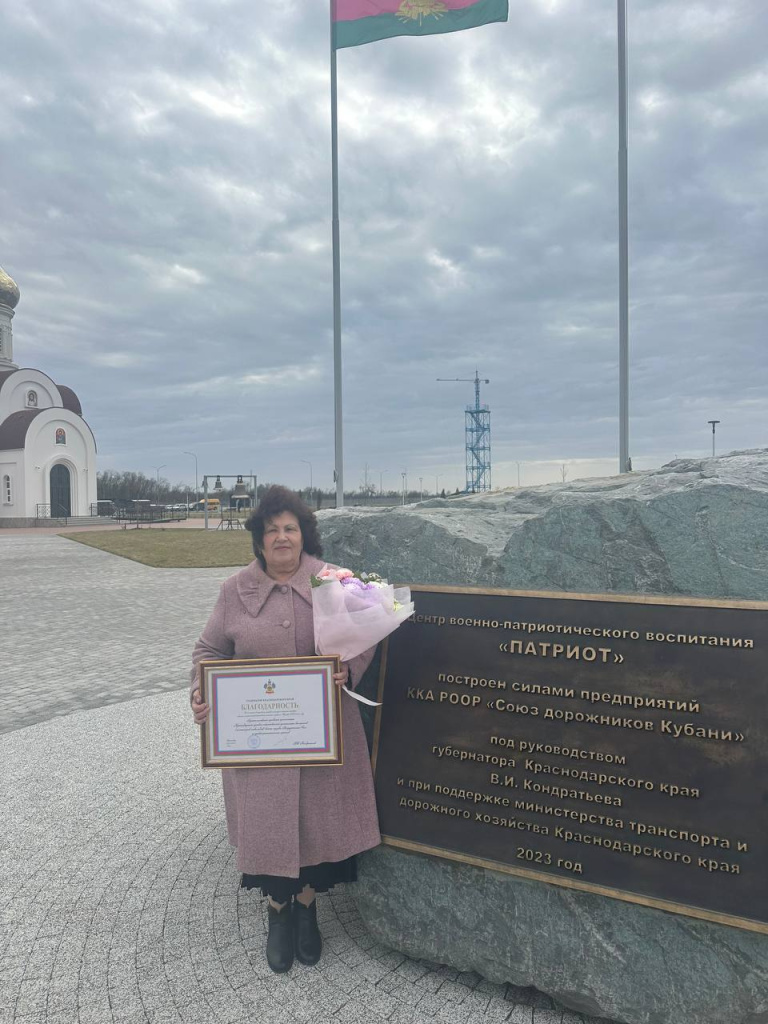 photo_5237725597323171848_y.jpg photo_5237725597323171848_y.jpg