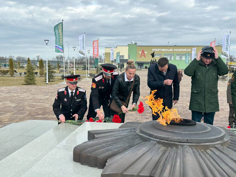 photo_5237725597323171857_x.jpg photo_5237725597323171857_x.jpg