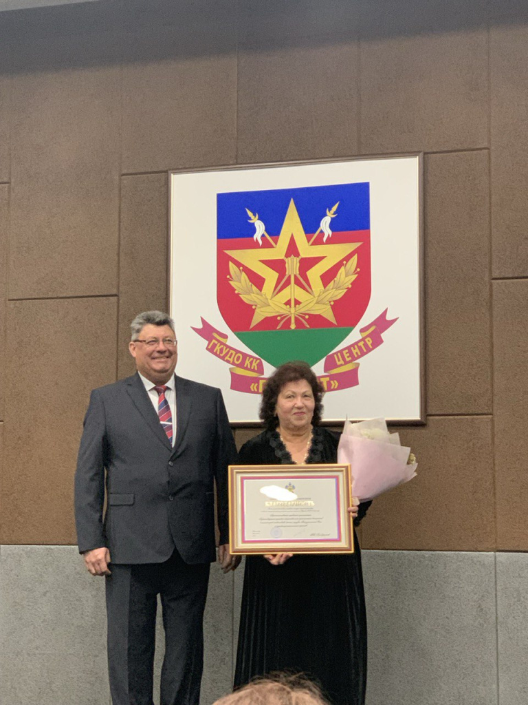 photo_5237725597323171836_y.jpg photo_5237725597323171836_y.jpg